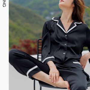 GRACING • GENTLE WOMEN 女绅士 缎面色丁 长袖长裤  家居套装 Satin Pajamas PJ Set Loungewear