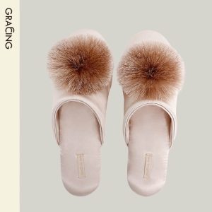GRACING STYLE • 丝滑色丁 柔软家居女士拖鞋 Quilted Silkily Satin Room Shoes Indoor Slippers