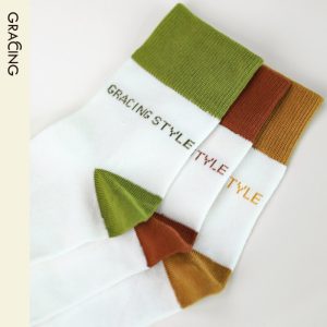 GRACING STYLE • .女士抗菌中筒 精梳棉袜 3双装 LADY Combed Cotton Antimicrobial Regular Socks 3 Pairs